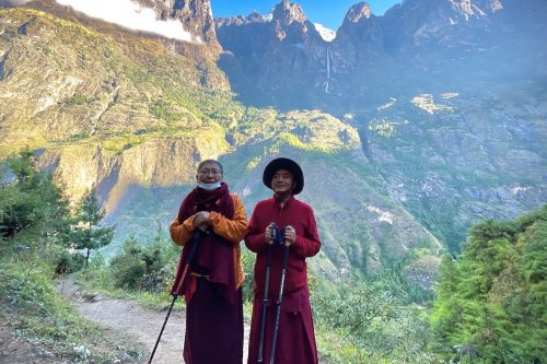 Mingyur Rinpoche and Tsoknyi Rinpoche in Samagaun